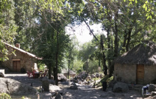 dormir en grupo Cáceres