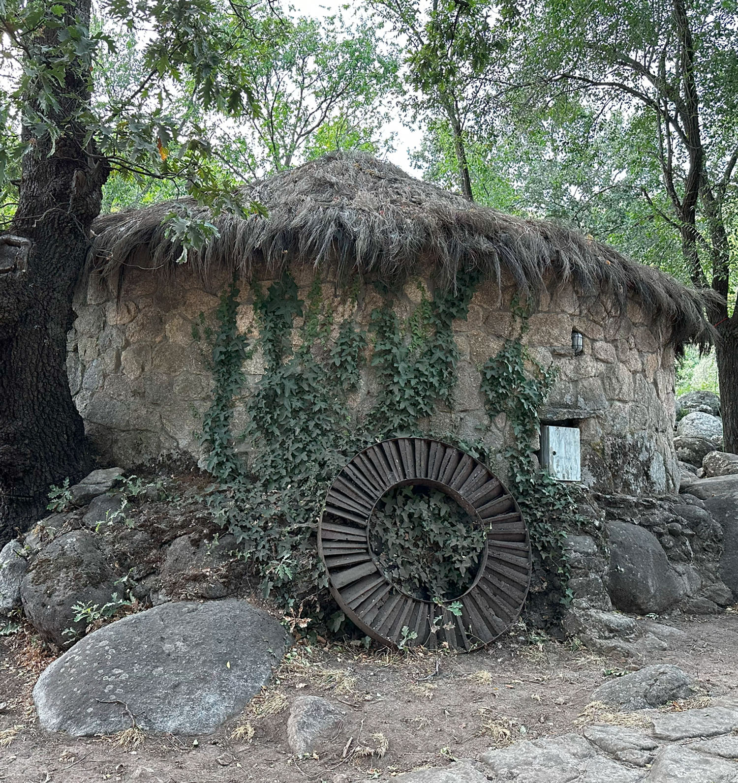 dormir en un poblado celta en España